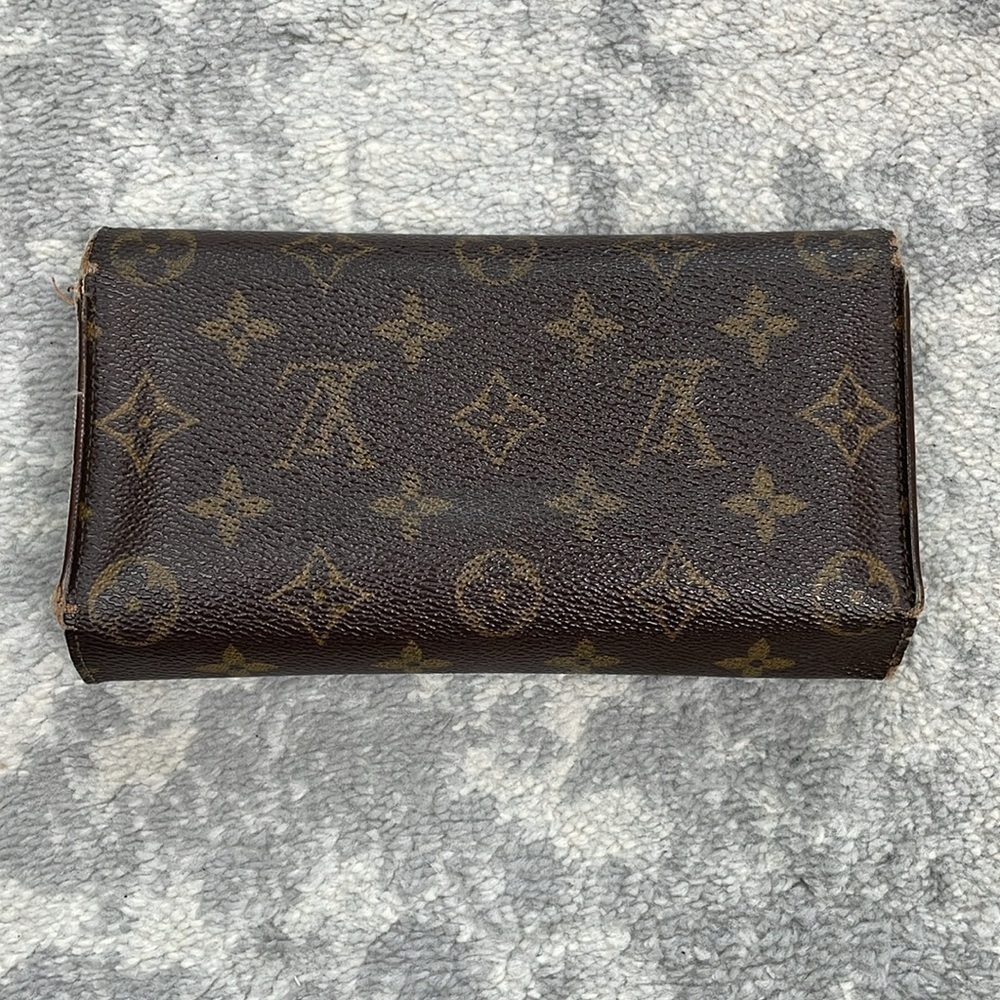 Louis Vuitton Monogram Long Snap Wallet Classic Iconic Luxury - Picture 4 of 16